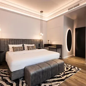 O11 Boutique **** Viena