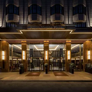 Hilton Plaza **** Viena